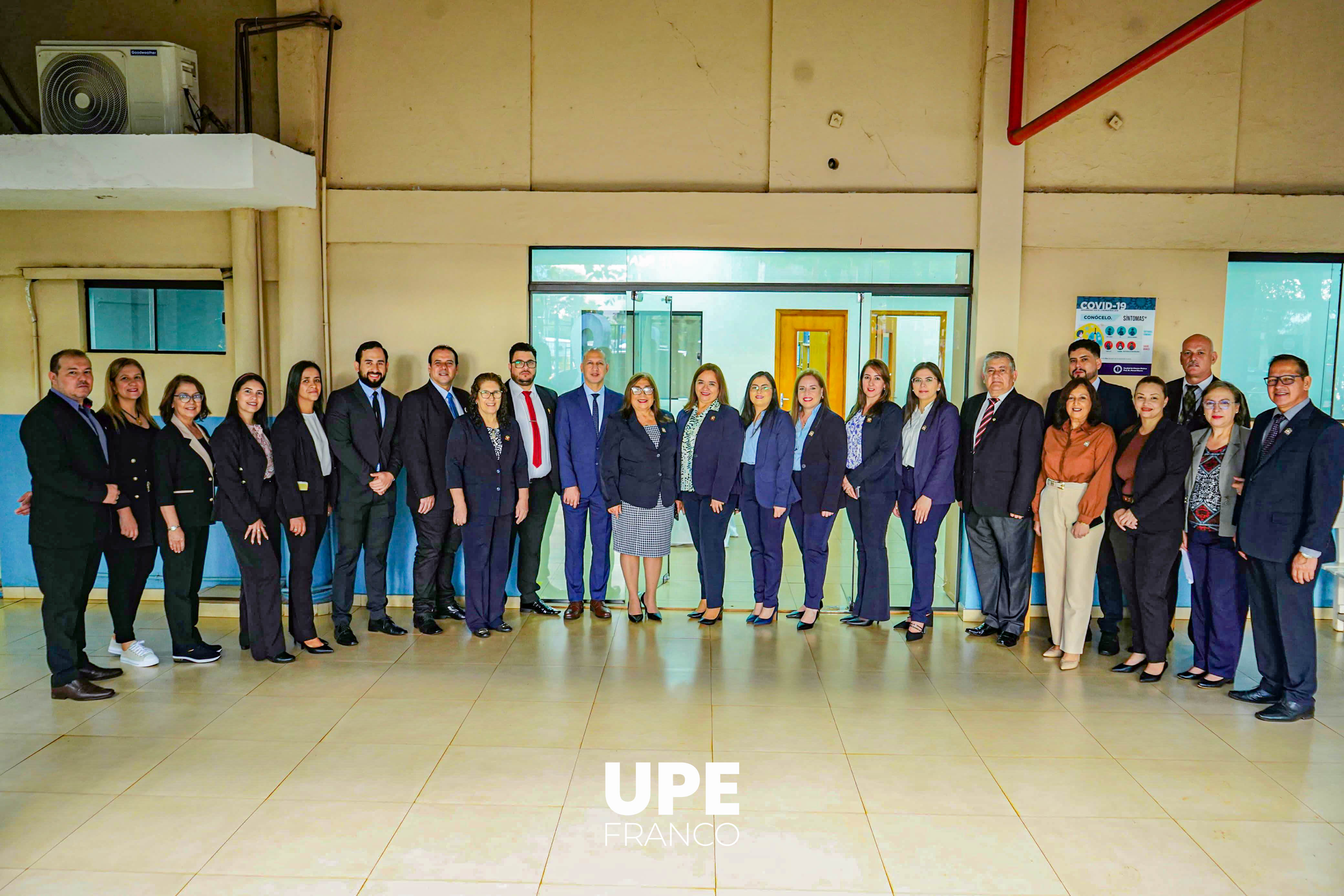 Visita de pares evaluadores de la ANEAES con fines de acreditación de la carrera de Kinesiología y Fisioterapia